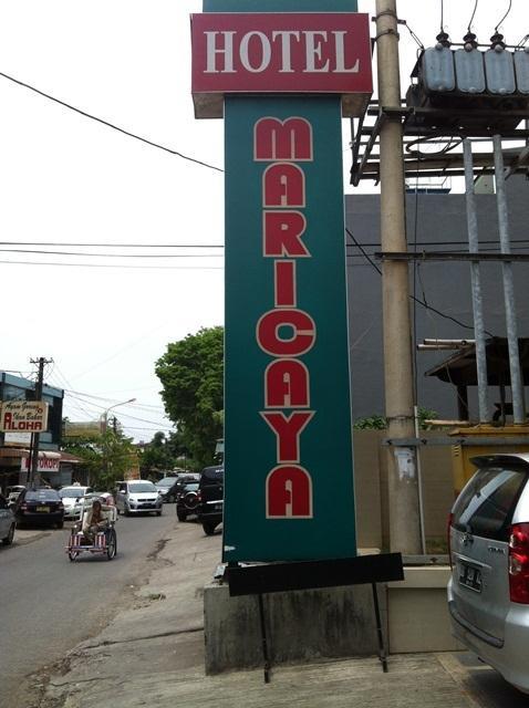 Hotel Maricaya Макасар Екстериор снимка